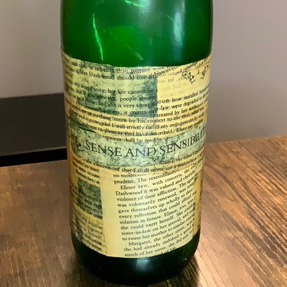 Jane Austen Themed Decorative Green Wine Bottle Lamp with Twine Wrap - Picture 5 of 5